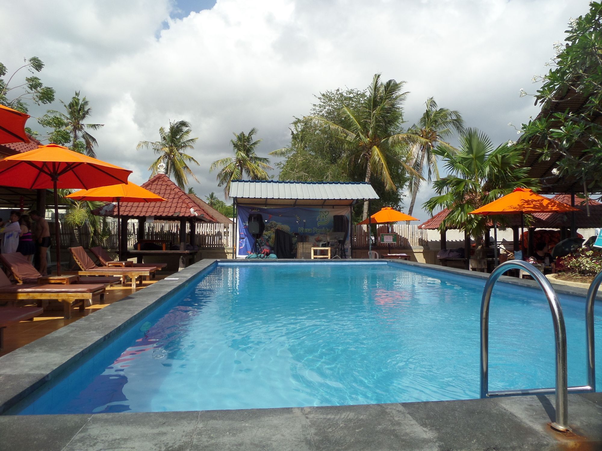Beachfront Guesthouse Batununggul 外观 照片